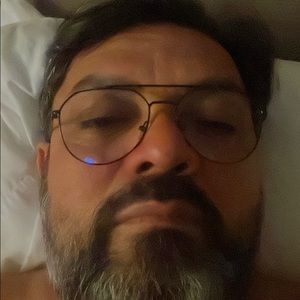 Meet your Posher, Janio